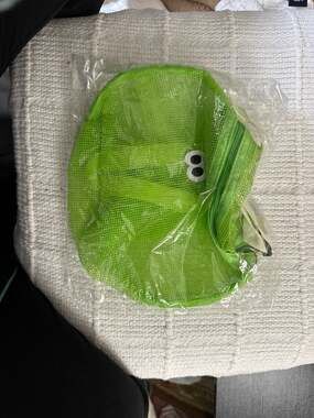 Green Mesh Beach Toy Storage Bags with Cute Eyes and Carrying Straps